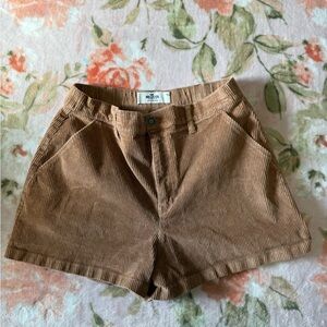 Hollister brown Corduroy ultra high rise Shorts size L